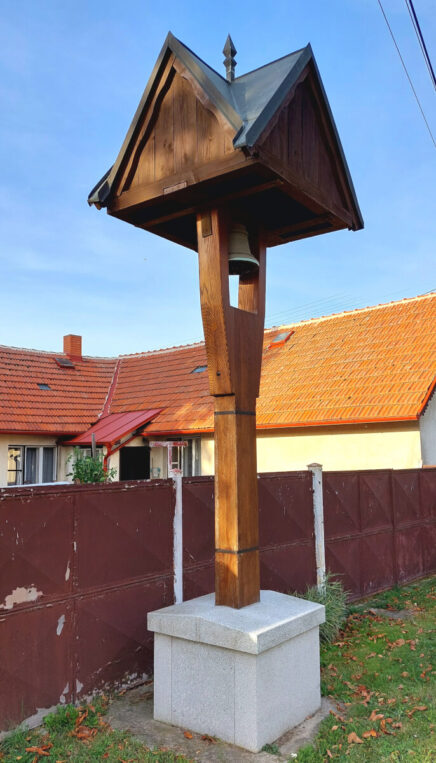 obec Doubek - zvonice